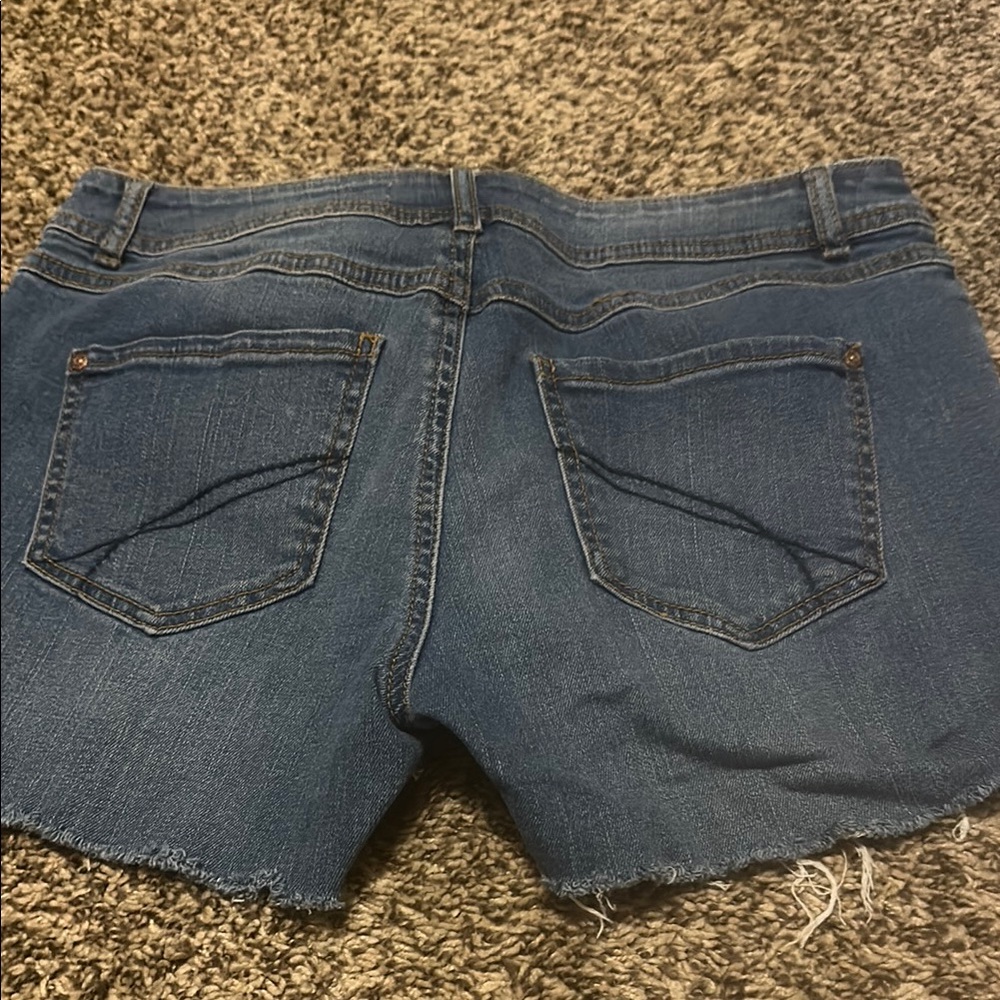 Casual Blue Denim Cutoff Shorts